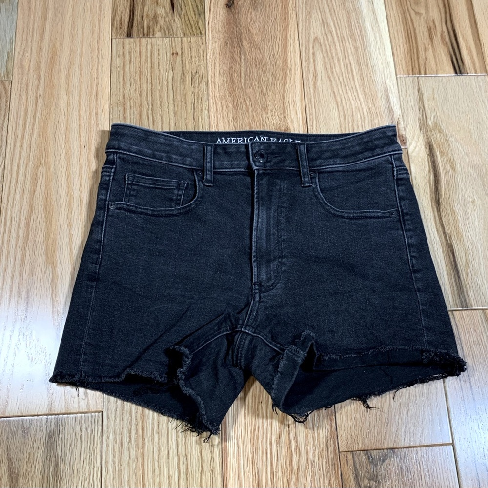 American Eagle Black Jean shorts. Size 6